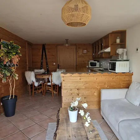 Chalet De Manigod