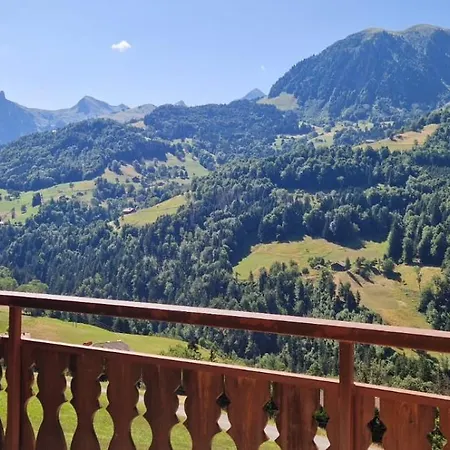 Chalet De *
